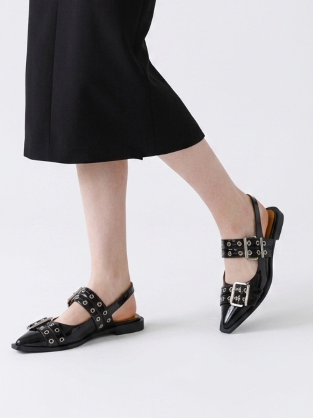 Black Patent Pointed-Toe Slingback Flats with Buckle Straps - Never worn - Picture 2 of 6